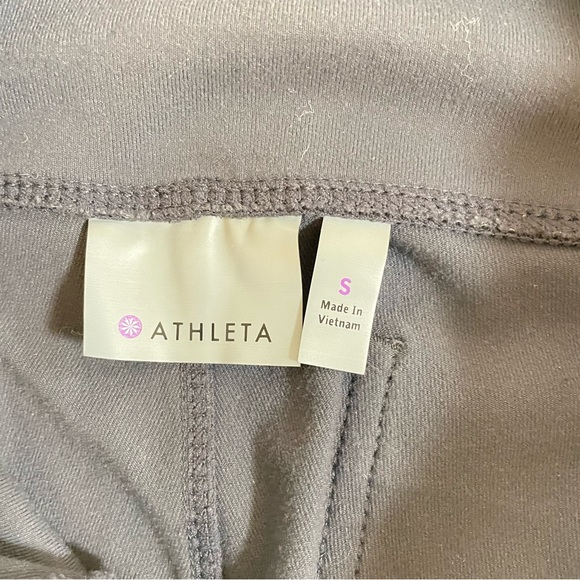 Athleta Leggings Metro Grey Size Small Yoga Pants Gym Versatile Gently Worn - Picture 7 of 10